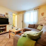 Dom wakacyjny House Linda Seget Vranjica