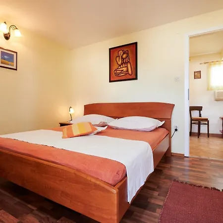 Holiday Home Villa Linda - Big Terraces * Seget Vranjica